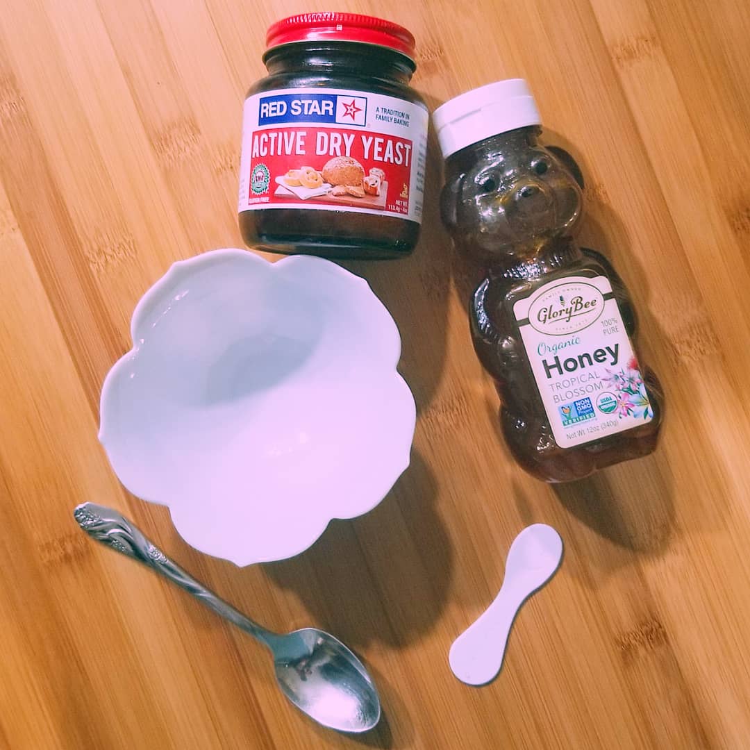 DIY Yeast Honey Face Mask Recipe