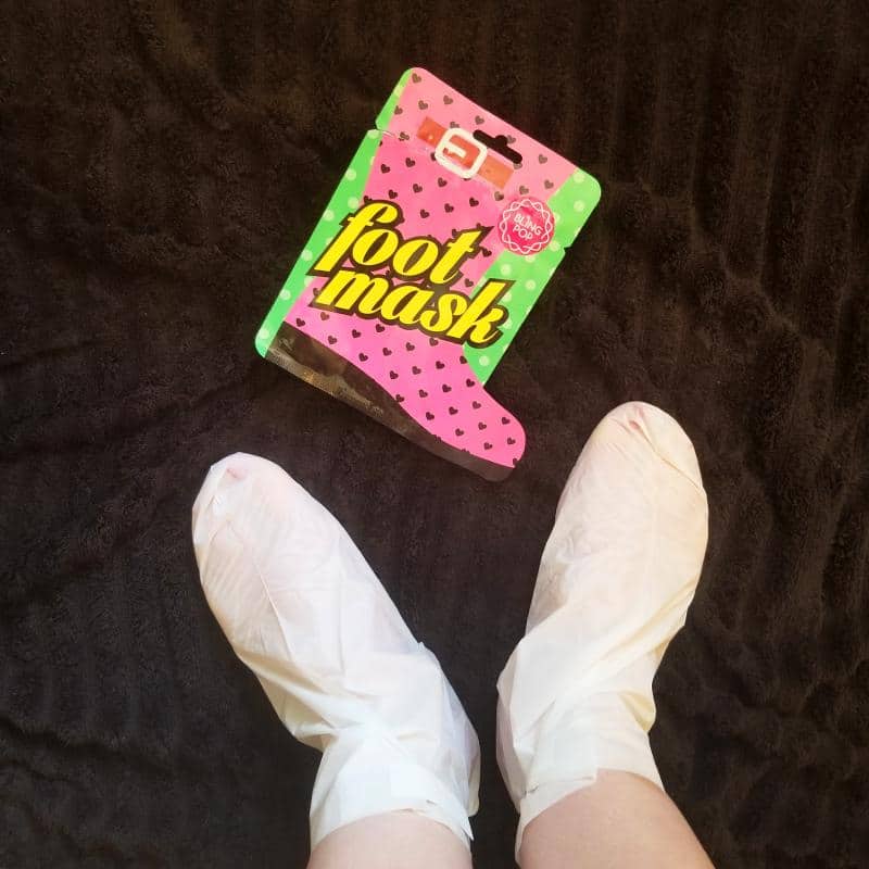 Kiyomi Subscription Box Review: Korean Beauty Bling Pop Healing Foot Mask Review